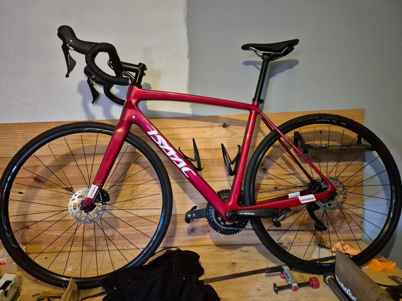 isaac vitron medium, Carbon, 10 tot 15 versnellingen, Heren, Nieuw