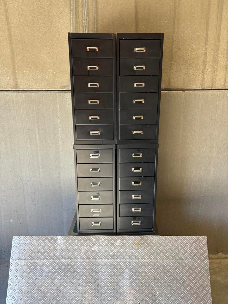 Kastjes ( 4 stuks x6 lades ) zie omschrijving, Ophalen, Metaal