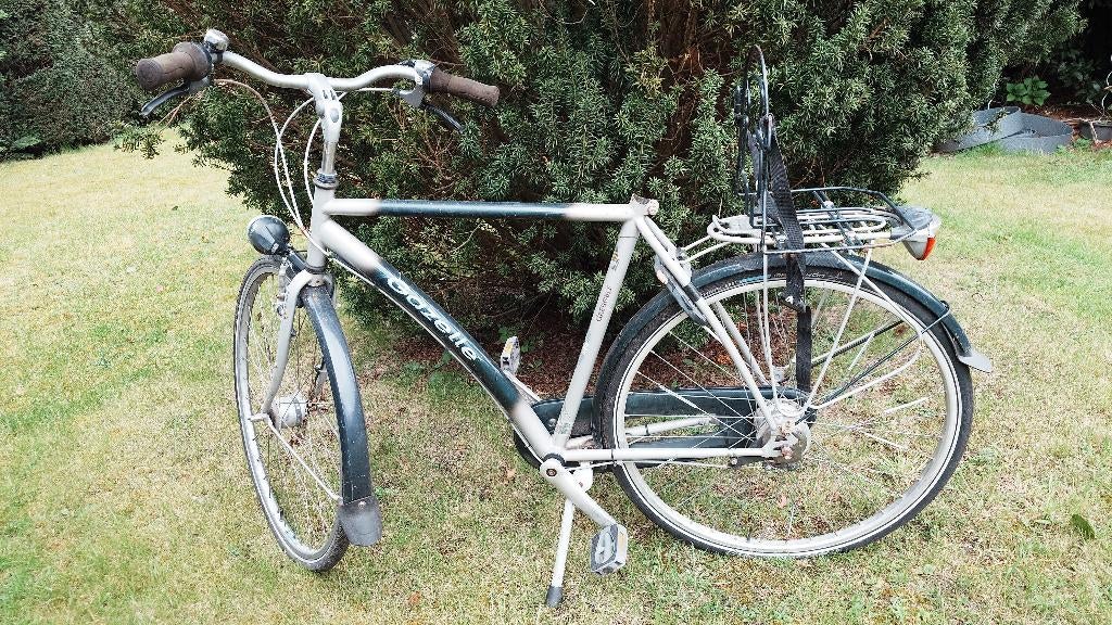 3 fietsen (2 gazelles) om op te lappen of voor stukken, Vélos & Vélomoteurs, Vélos | Hommes | Vélos pour homme, Vitesses, Frein à tambour