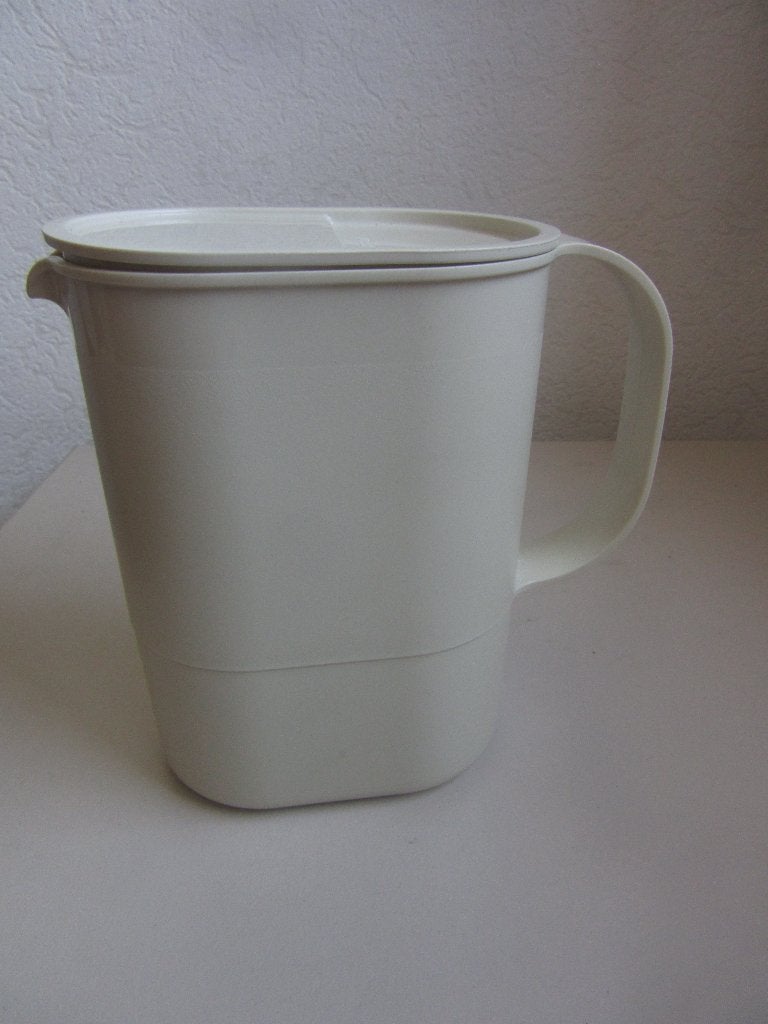 Schenkkan +deksel 1l / suikerpot + klapdeksel /kruidenstel, Huis en Inrichting, Keuken | Tupperware, Ophalen of Verzenden, Zo goed als nieuw