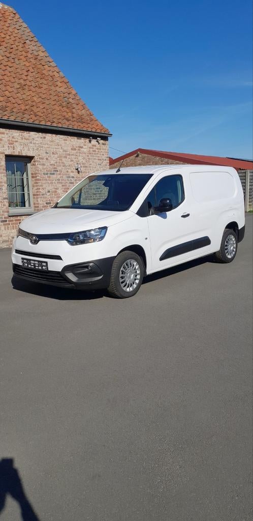 Toyota ProAce L2  1.5 Hdi (2024), Auto's, Toyota, Bedrijf, Te koop, ProAce, ABS, Achteruitrijcamera, Airbags, Airconditioning
