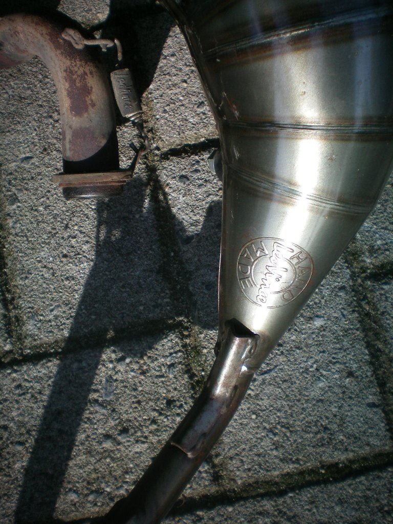 Pot d'échappement Leovince Derbi Senda, Vélos & Vélomoteurs, 49 cm³, Enlèvement, Utilisé, Classe B (45 km/h)