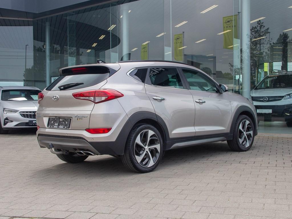 Hyundai Tucson 2.0 CRDi 136PK|PANODAK|CAMERA|SENSOREN|ZETEL, Auto's, 100 kW, Bruin, 136 pk, 127 g/km