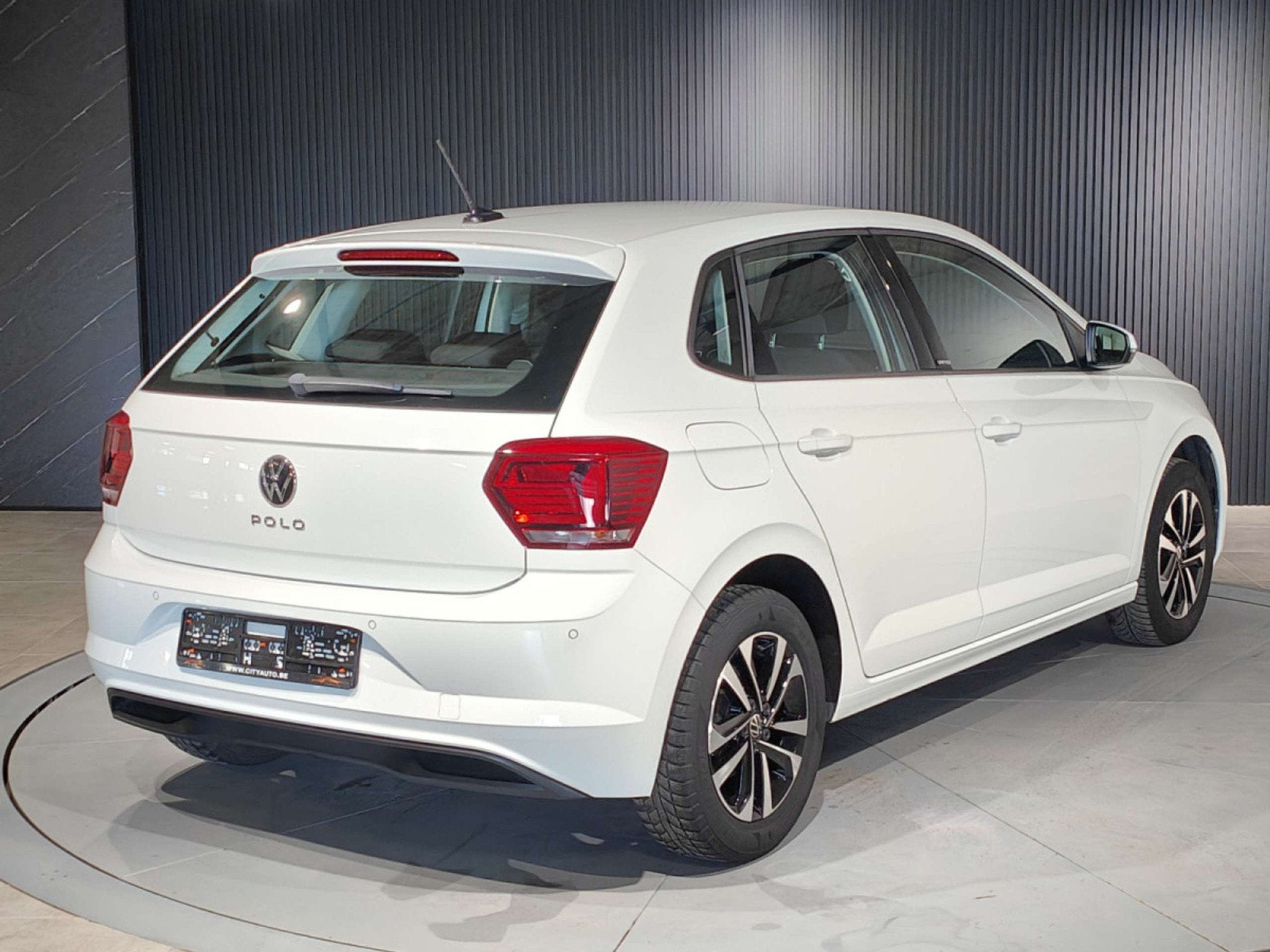Volkswagen Polo 1.0i UNITED CARPLAY BLUETOOH RADAR AV ET ARR, 80 ch, Achat, Boîte manuelle, Noir