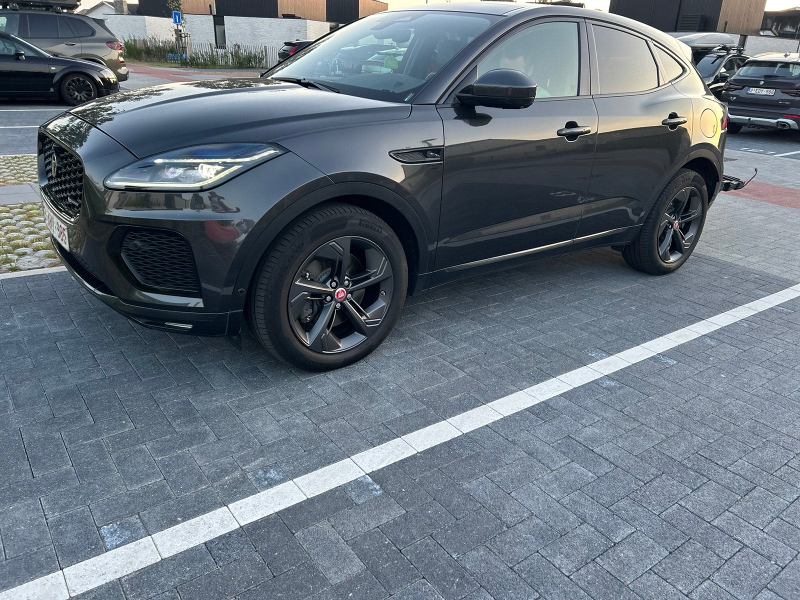 Jaguar e pace PHEV AWD R dynamic S, Auto's, Jaguar, Automaat, Overige kleuren, Leder, Dealer onderhouden