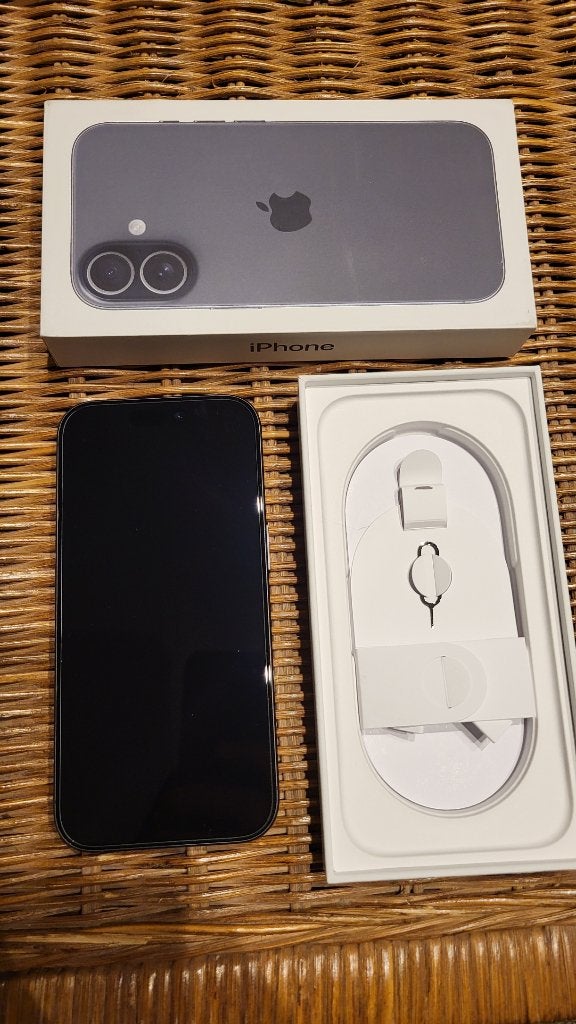 APPLE iPhone 17 - 5G - 256Go - Zwart - Helemaal NIEUW - €990, Telecommunicatie, Overige modellen, Zwart, Nieuw, Ophalen