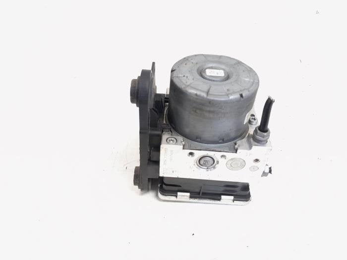 Pompe ABS d'un Volkswagen Tiguan, Volkswagen, -, 3 mois de garantie, Utilisé
