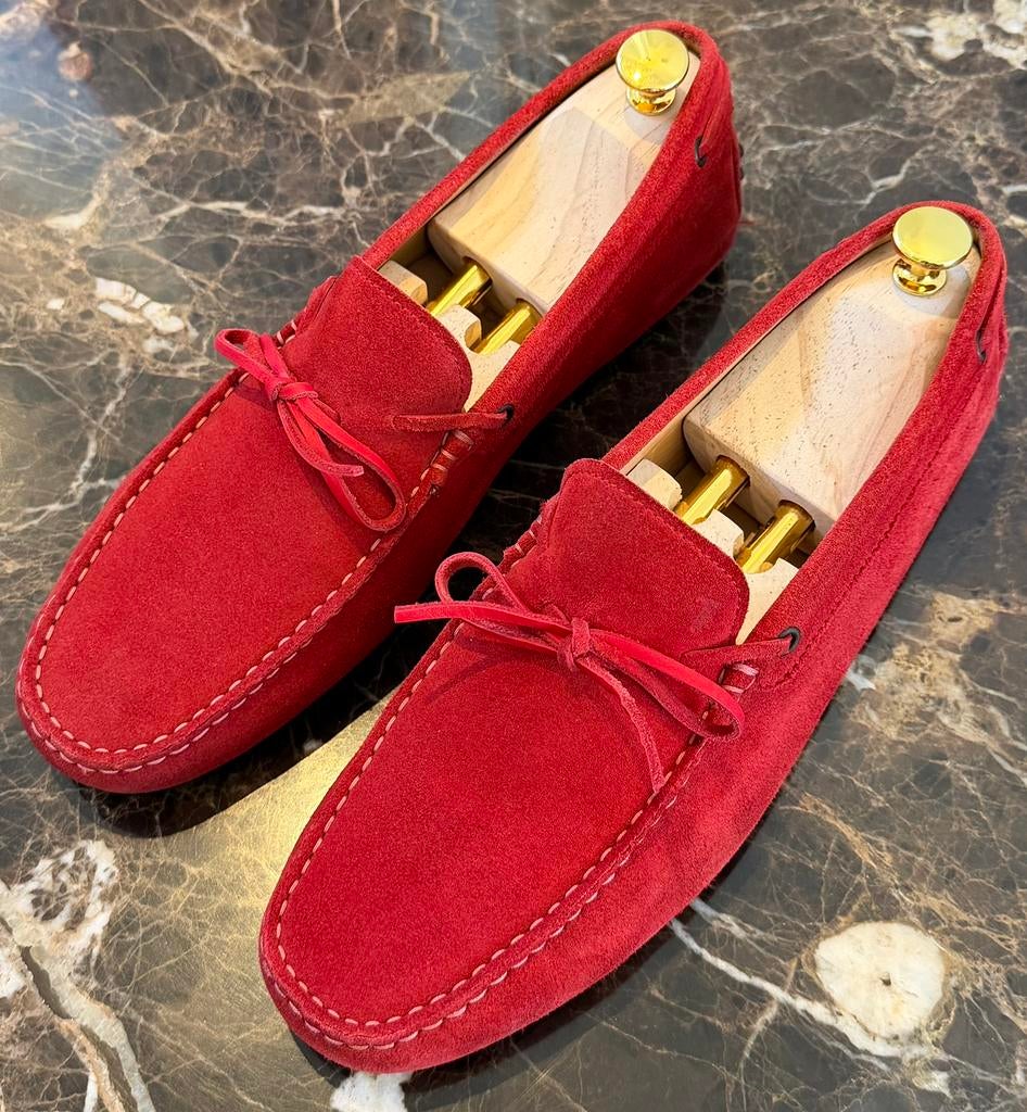 Tod's Gommino Loafers Driving Shoes Rood Suède maat 43, Kleding | Heren, Schoenen, Loafers, Overige kleuren, Ophalen of Verzenden