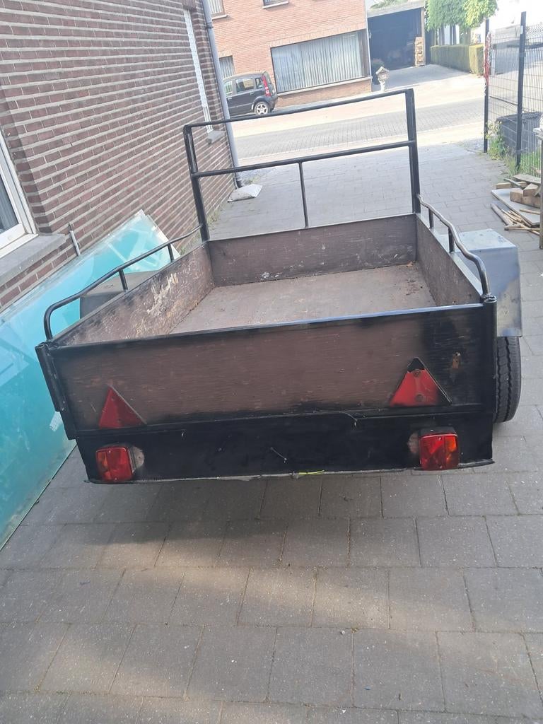 Zeer goeie enkelas remork., Ophalen