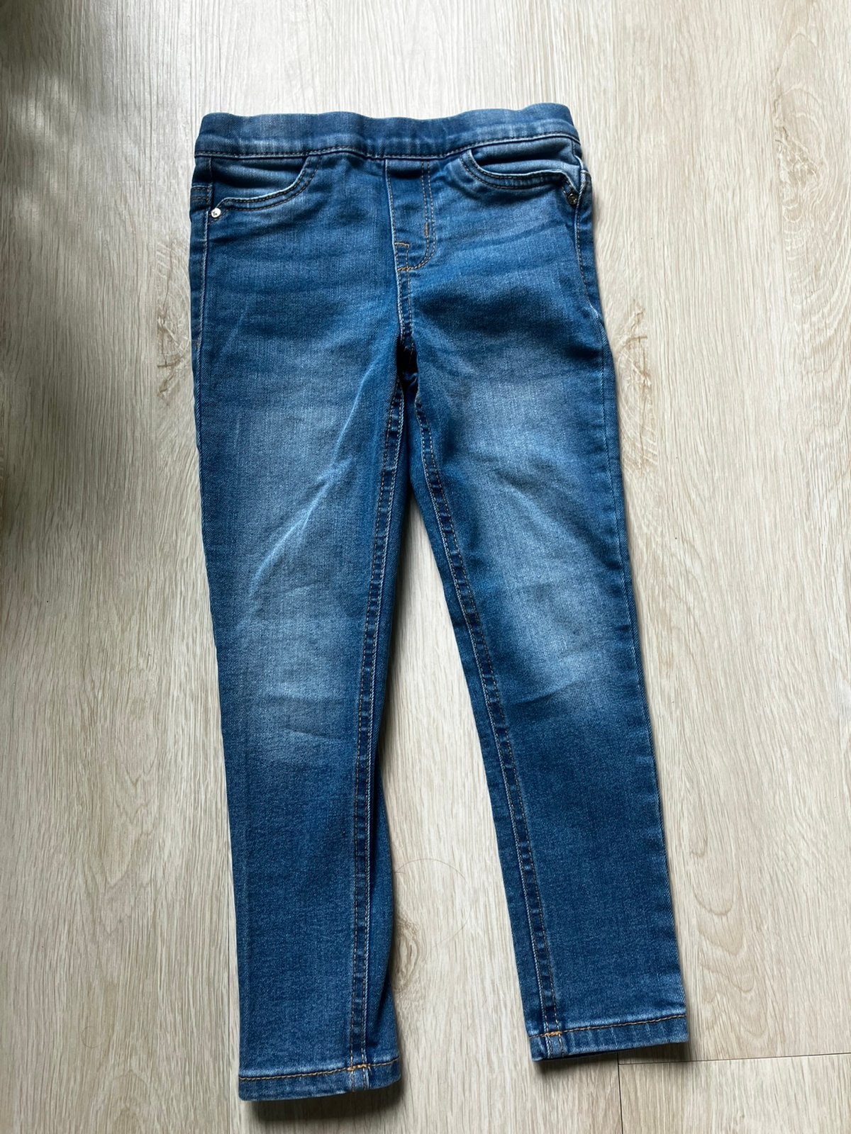 Jegging skinny jeans 110/116, Kinderen en Baby's, Kinderkleding | Maat 110, Ophalen of Verzenden, Zo goed als nieuw