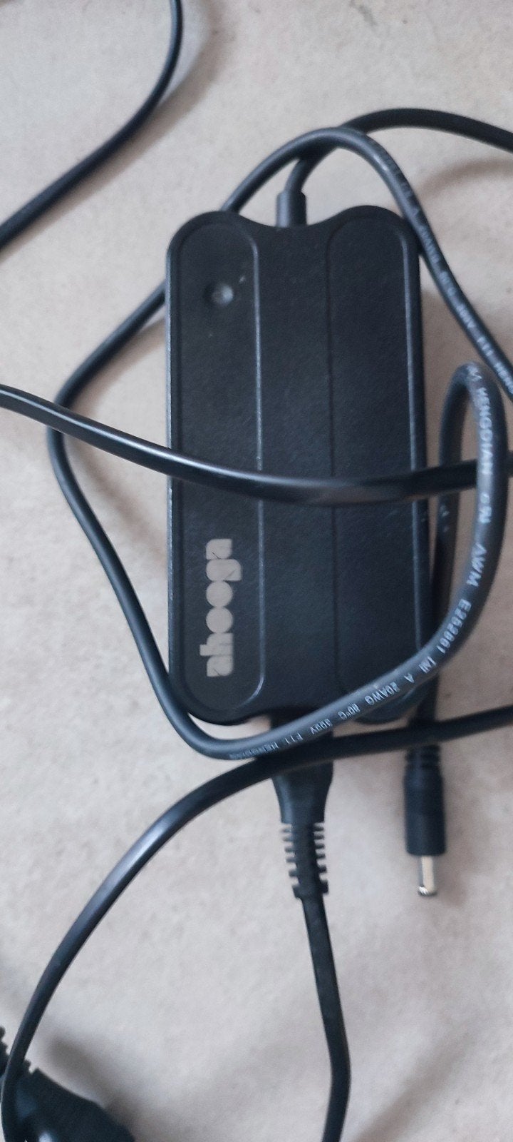 Ahooga chargeur d'origine, Vélos & Vélomoteurs, Comme neuf
