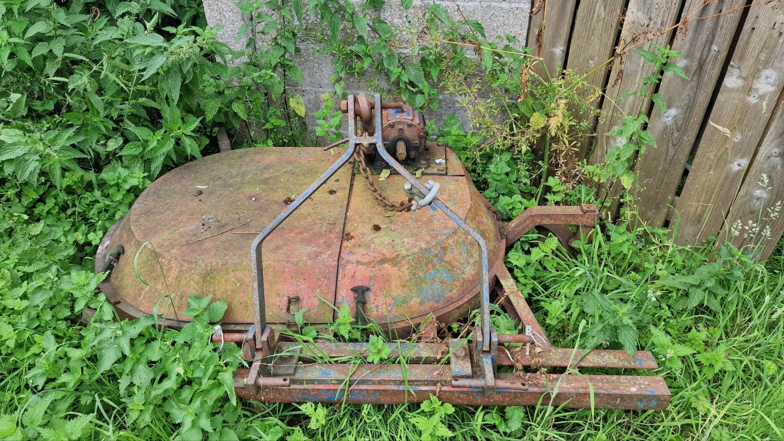 Weidebloter/ circelmaaier, Ophalen