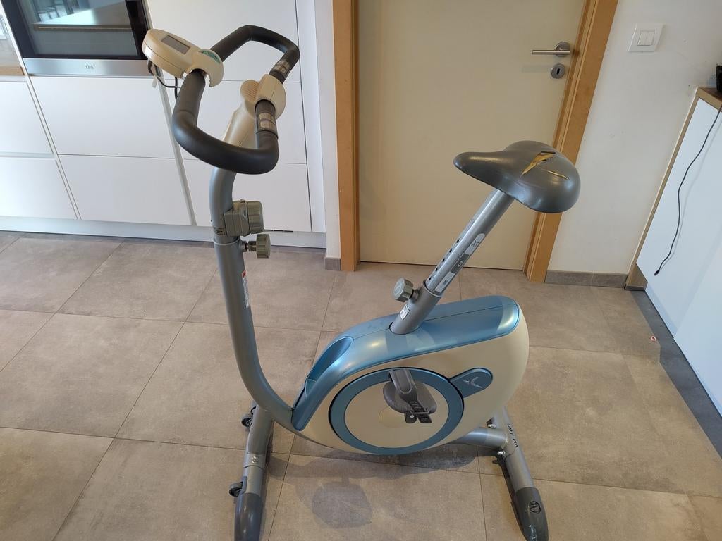 Vélo d'appartement - fonctionnel mais compteur défectueux