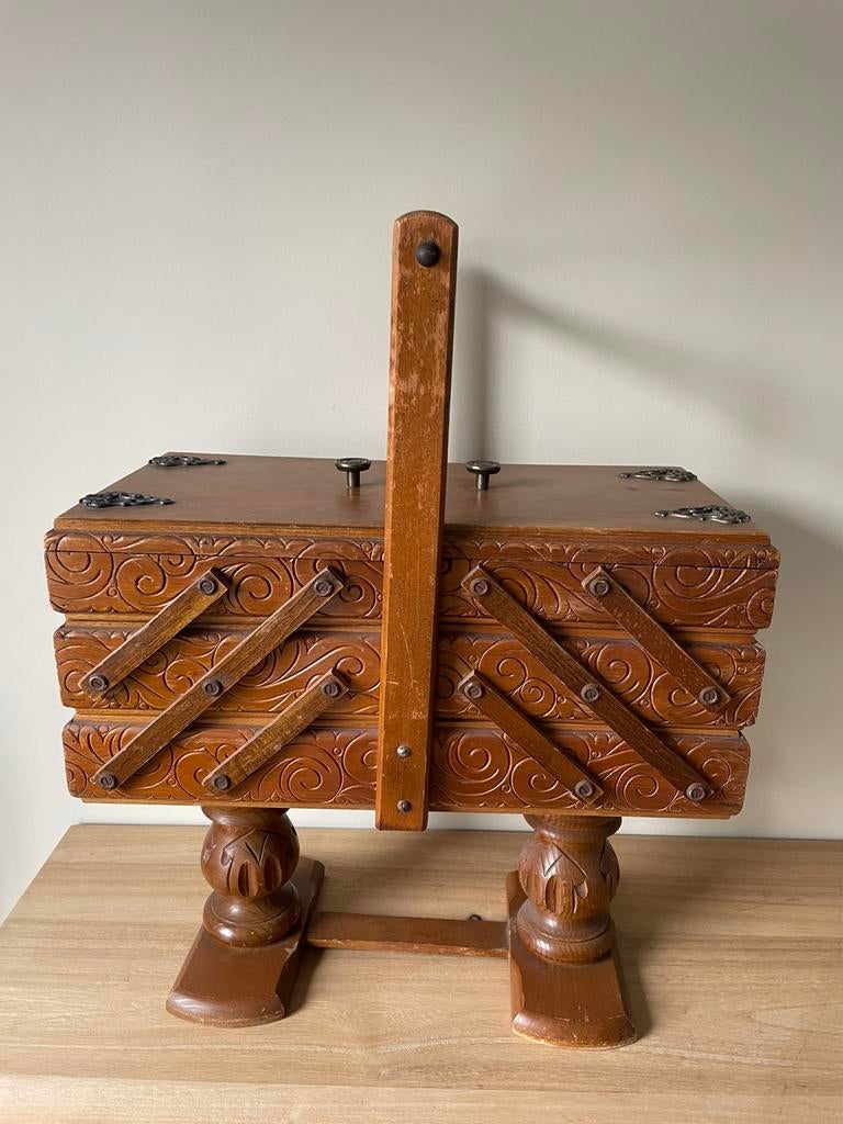 Vintage houten naaidoos, Antiek en Kunst, Ophalen