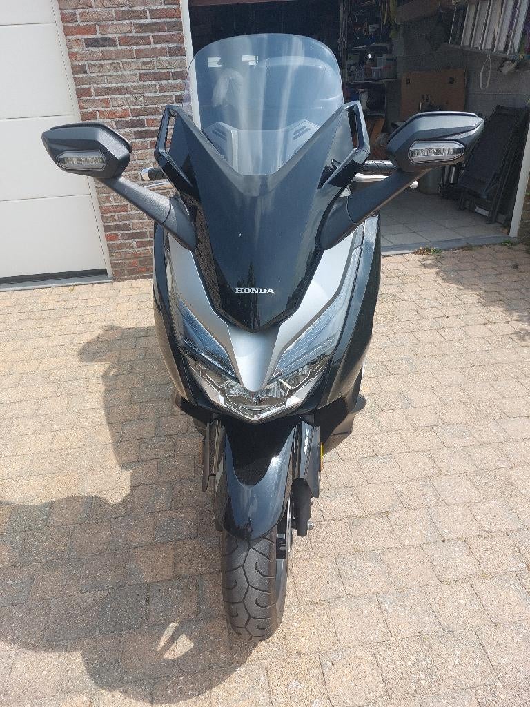 Honda Forza 300 cc, Motoren, Particulier, Automaat, 1 cilinder, LED Verlichting