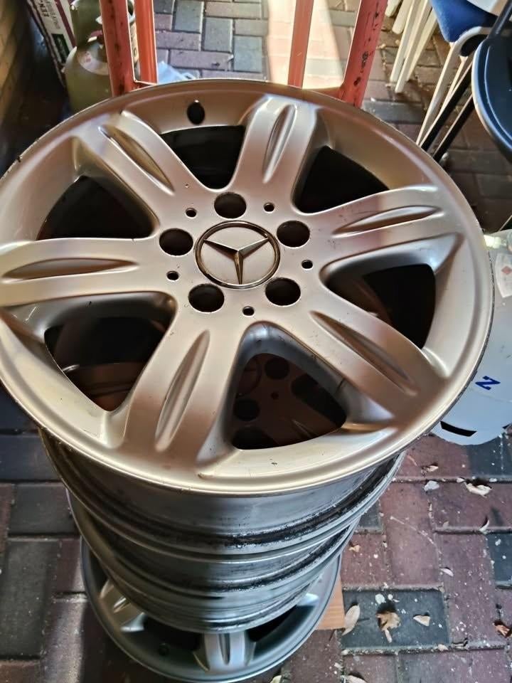 4 mooie 16 inch mercedes velgen, Auto-onderdelen, Banden en Velgen, Ophalen, 16 inch, Band(en)