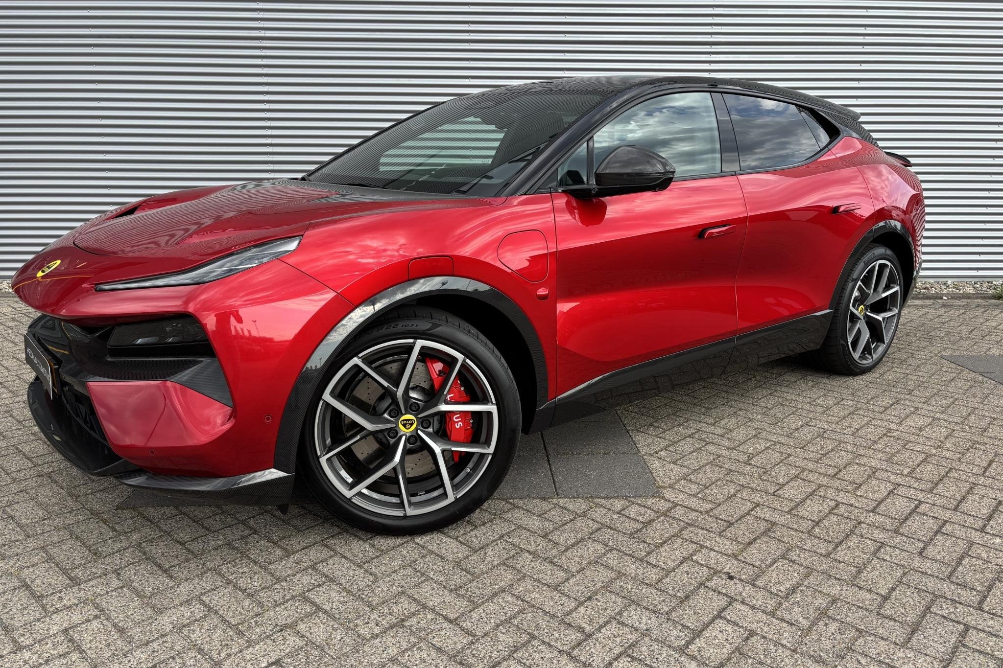 Lotus Eletre *R 917PK 4WD 112 kWh (automatique), Autos, Lotus, Rouge, Achat, Entreprise, 112 kWh