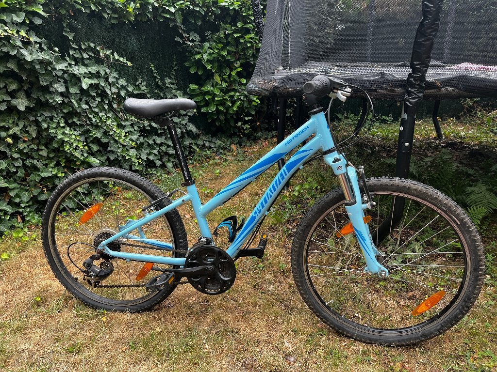 VTT specialized enfant 24 pouces Hotrock, Specialized, Enlèvement, Utilisé, Frein à disque
