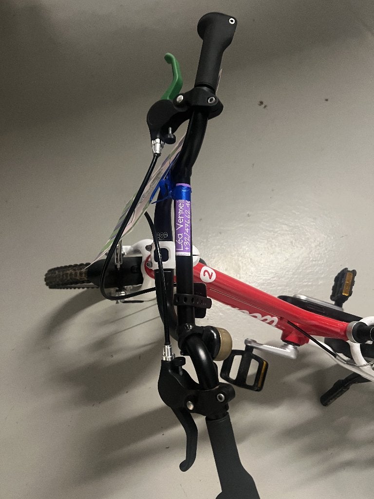 Woom 2, Fietsen en Brommers, Ophalen, 14 inch of minder, Zo goed als nieuw, Woom