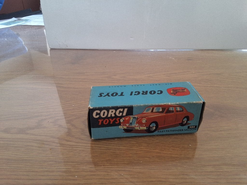 corgi-toys 205 riley pathfinder saloon, Ophalen of Verzenden, Gebruikt, Auto, Corgi