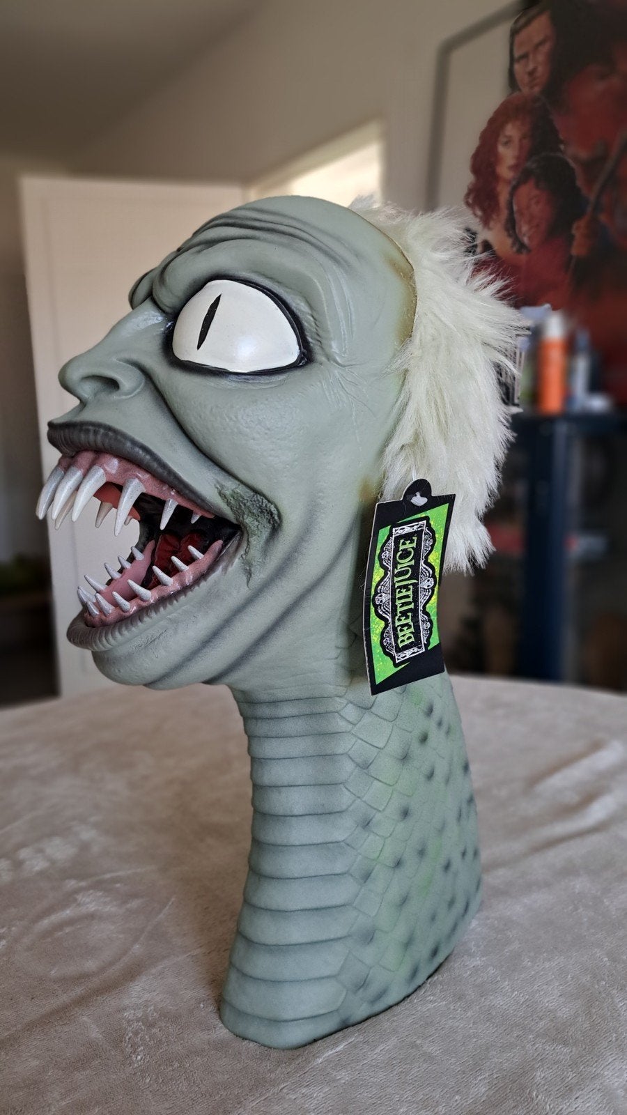 beetlejuice tête de serpent, Ophalen