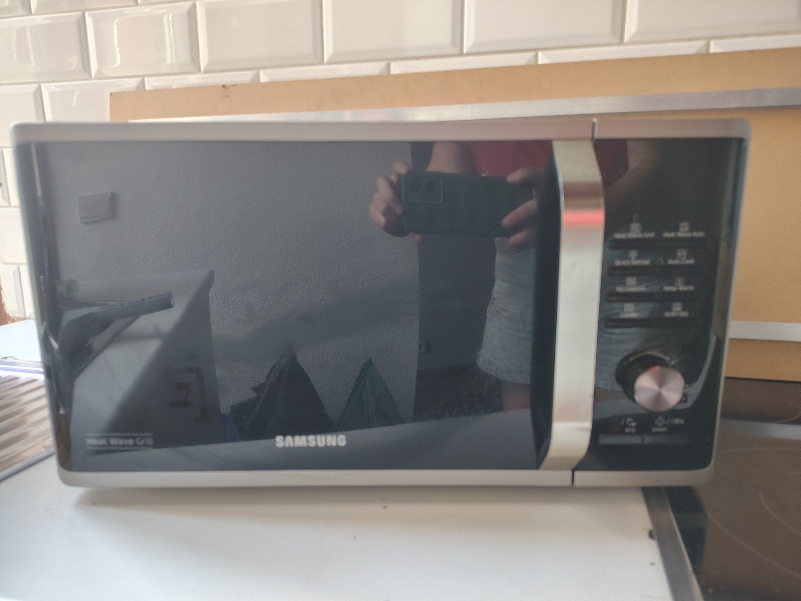 Four à micro-ondes combiné Samsung avec grill, Electroménager, Micro-ondes, Enlèvement, Gril