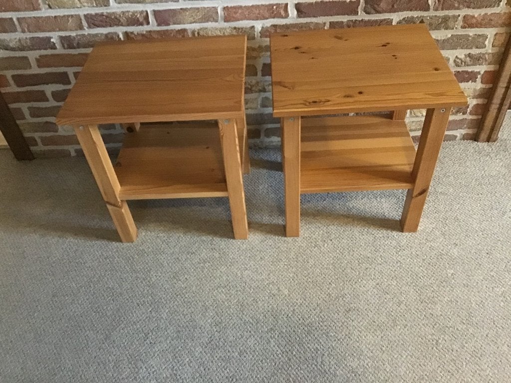 Nachtkastjes (2), Enlèvement, Utilisé, Bois, 45 à 65 cm