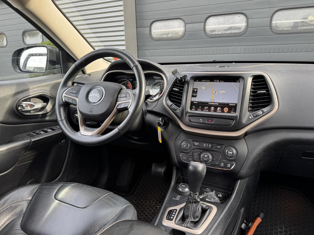 Jeep Cherokee 2.2 Night Eagle (automatique), Autos, Cuir, Argent ou Gris, 200 ch, 5 portes