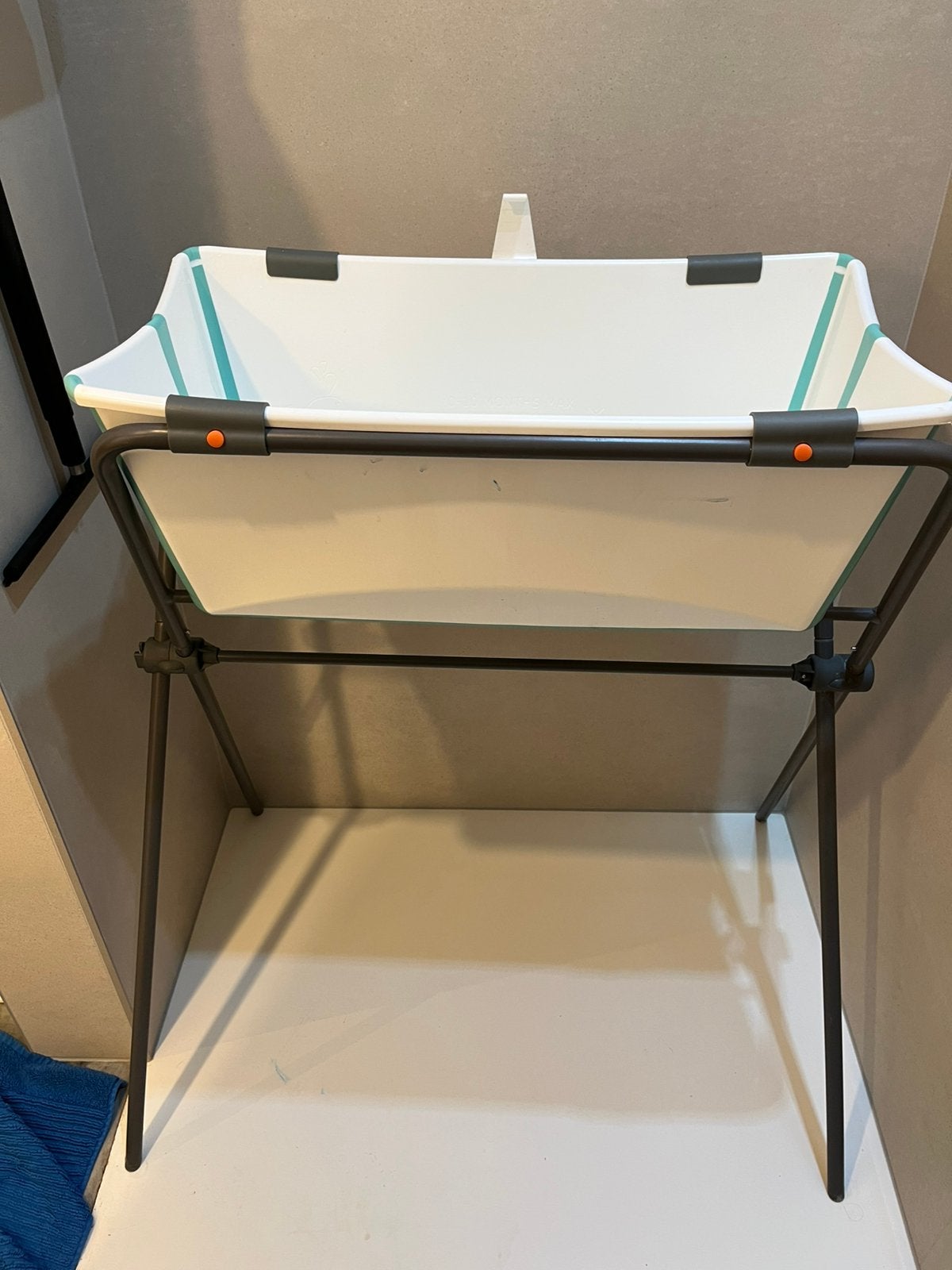 Opvouwbaar Babybad - merk Stokke + standaard, Enlèvement, Comme neuf, Standard