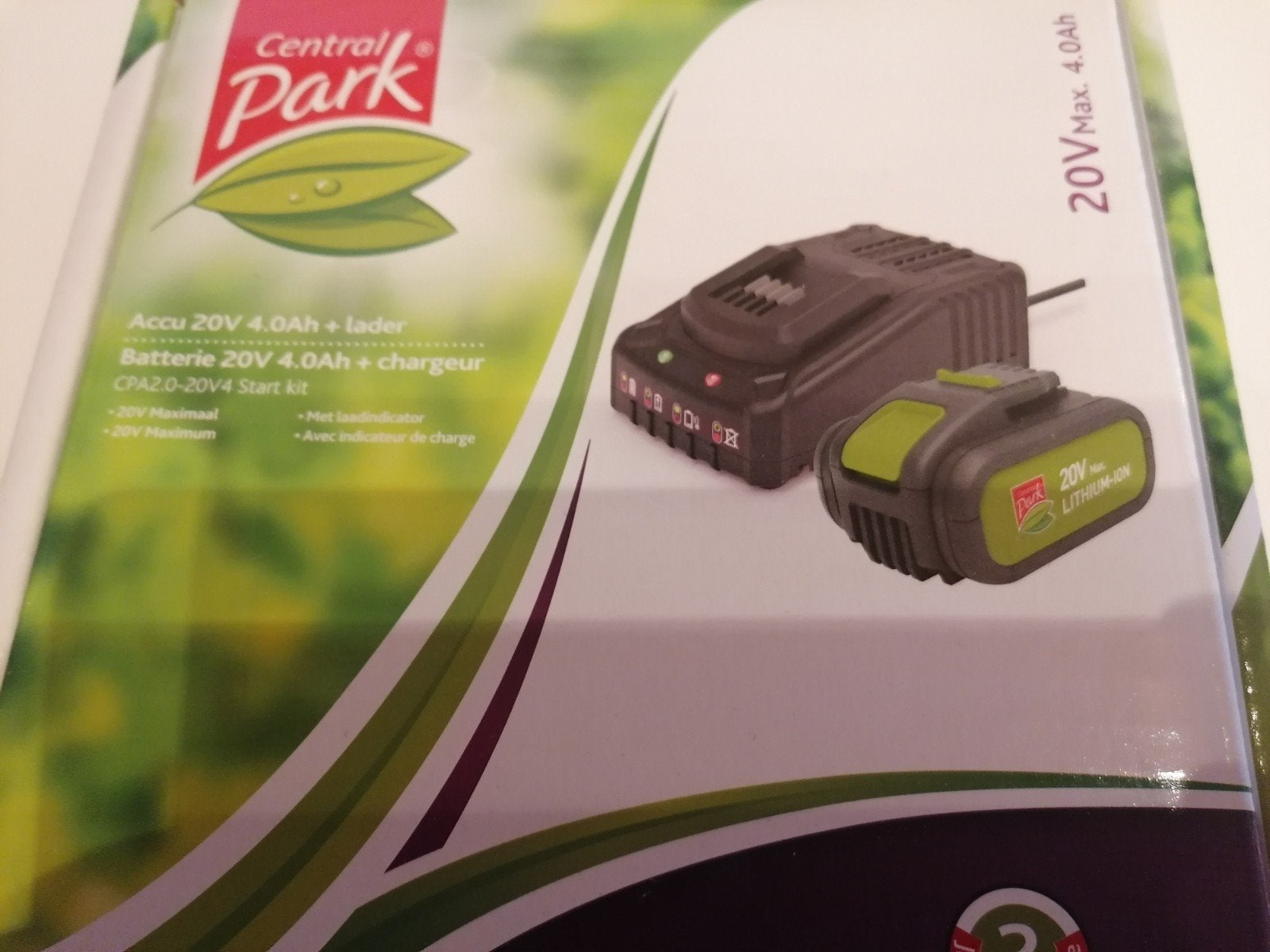 Accu center park 20v 4.0Ah + chargeur neuve, Enlèvement ou Envoi