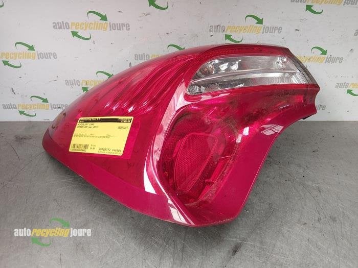 Feu arrière gauche d'un Citroen DS5, -, 3 mois de garantie, Utilisé, -