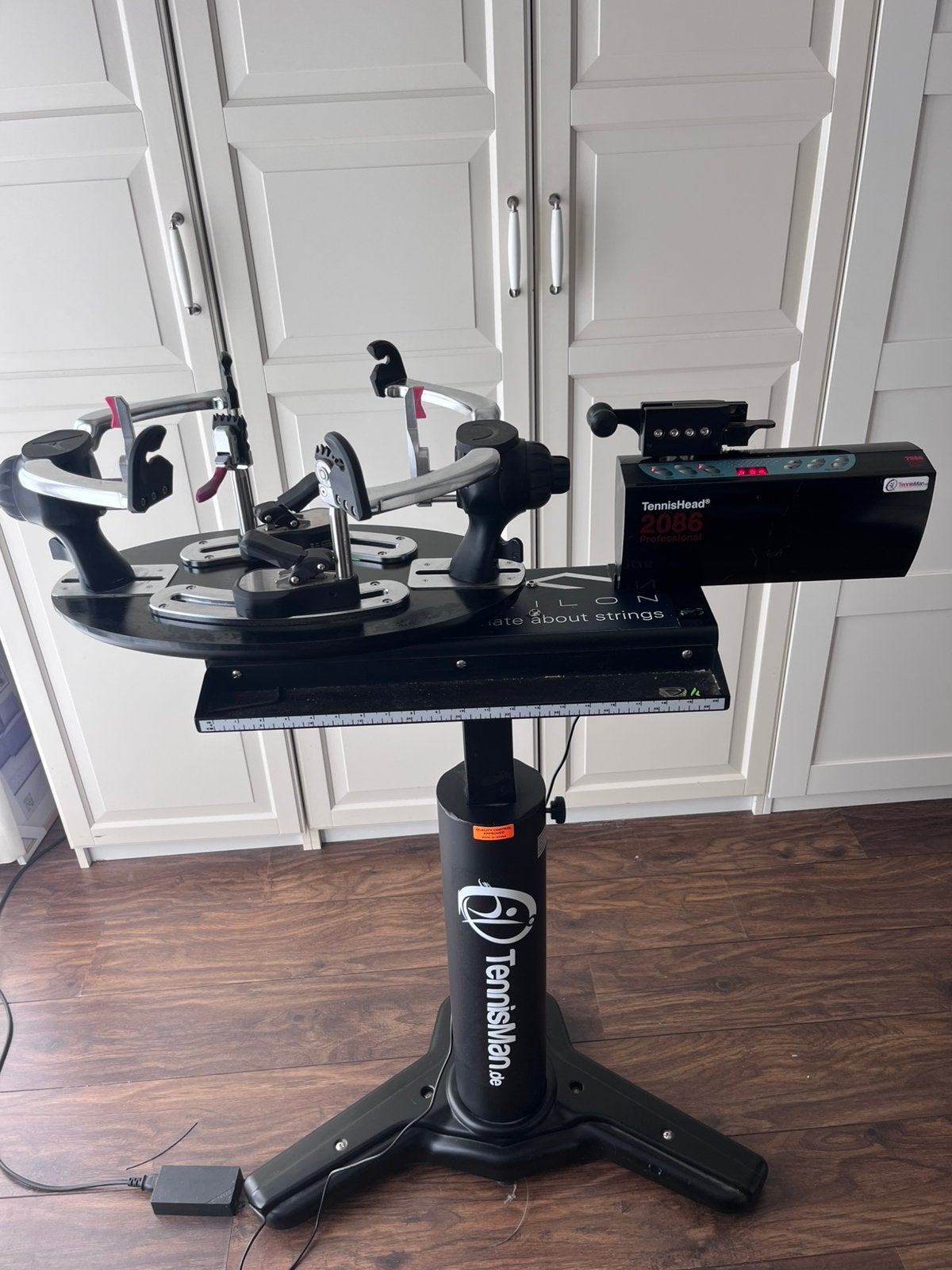 Machine à corder pour le tennis, Enlèvement, Comme neuf
