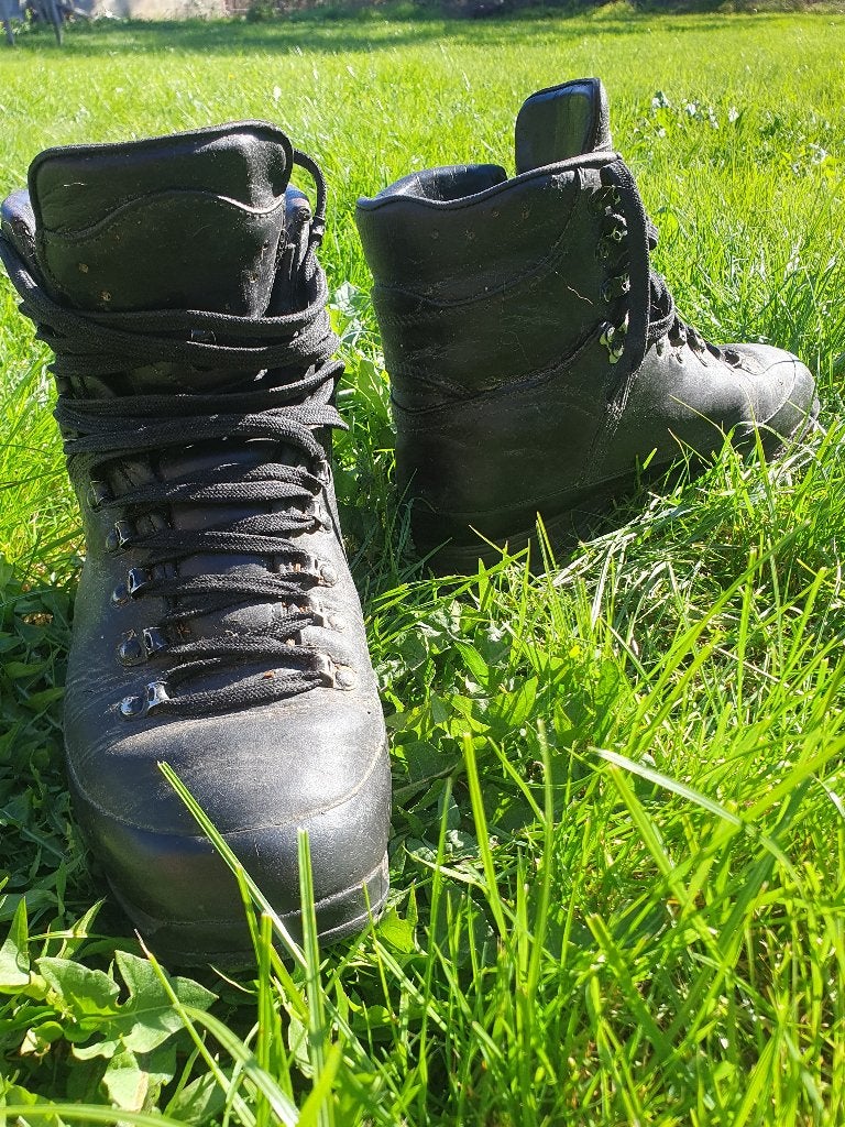 Meindl M1 wandelschoen, Ophalen, Zwart, Wandelschoenen, Gedragen