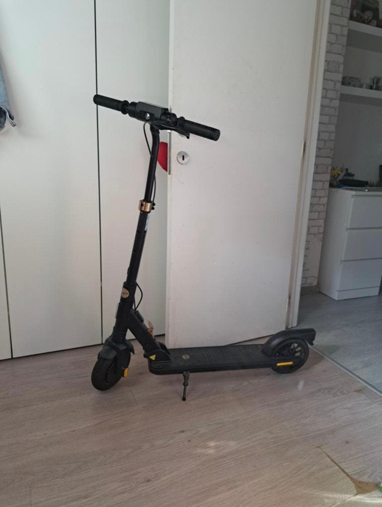 Trottinette électrique yeep me 80n neuve, Vélos & Vélomoteurs, Enlèvement, Comme neuf