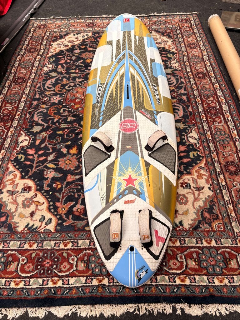 Tabou Rocket 125 – Freeride Windsurfboard, Niet ingevuld, Gebruikt, Niet ingevuld, Plank