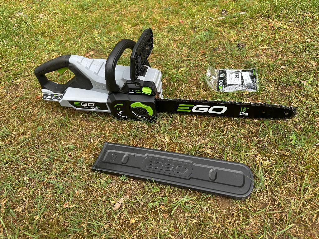 Scie à chaîne EGO POWER+ CS1610E (45 cm), 600 à 1200 watts, Ego power, Tronçonneuse, 30 à 70 mm