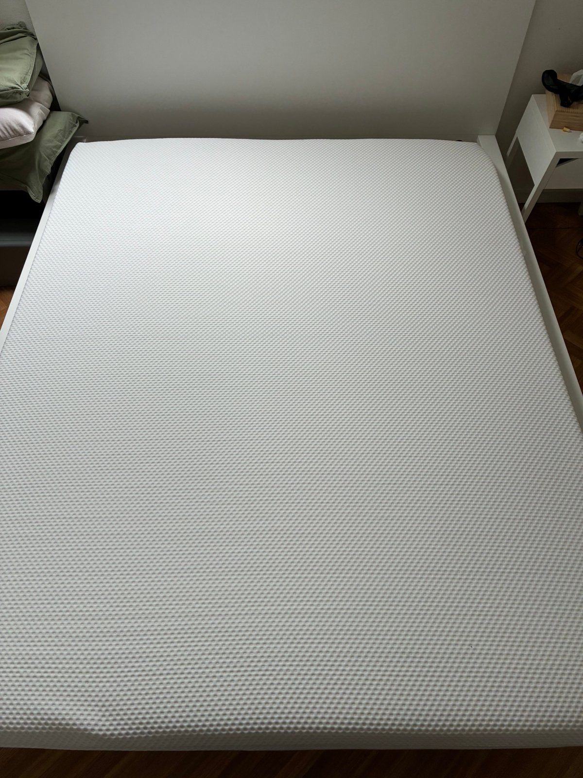 Matras (160x200cm), Ikea ÅBYGDA Foammatras, middelhard/wit, Huis en Inrichting, Ophalen, Tweepersoons, Zo goed als nieuw, Matras
