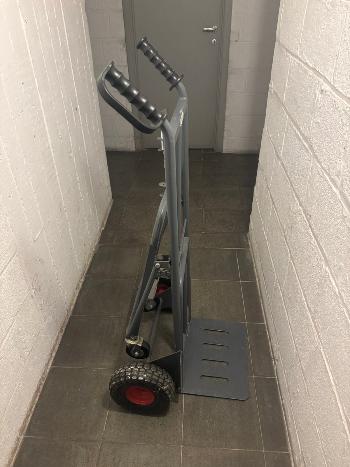 Diable occasion, Doe-het-zelf en Bouw, Transportwagens, Ophalen, Gebruikt, Steekwagen
