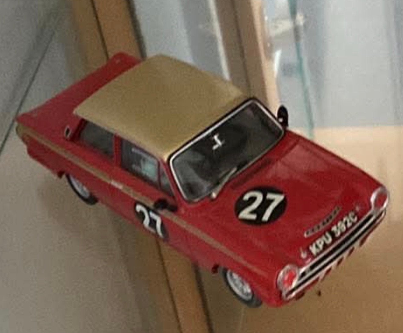 Revell Ford Cortina Lotus Alan Mann slotcar, Enlèvement ou Envoi, Comme neuf