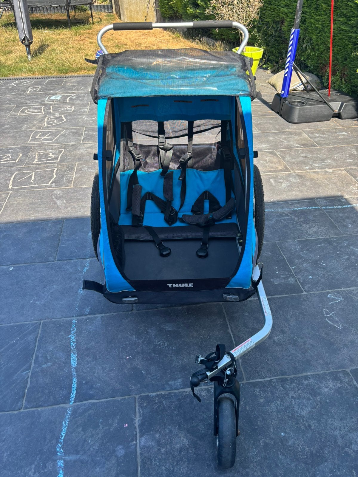 Thule fietskar (2 kindjes), Fietsen en Brommers, Fietsaccessoires | Aanhangwagens en Karren, Ophalen, Gebruikt, Kinderkar