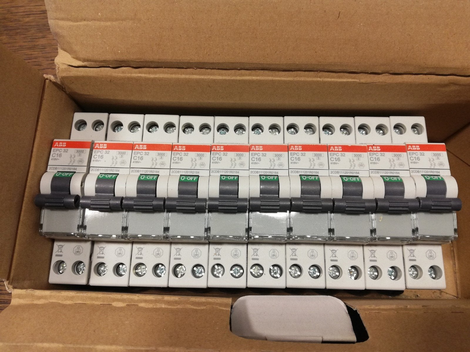 abb automaat 10 stuks, Bricolage & Construction, Enlèvement, ABB