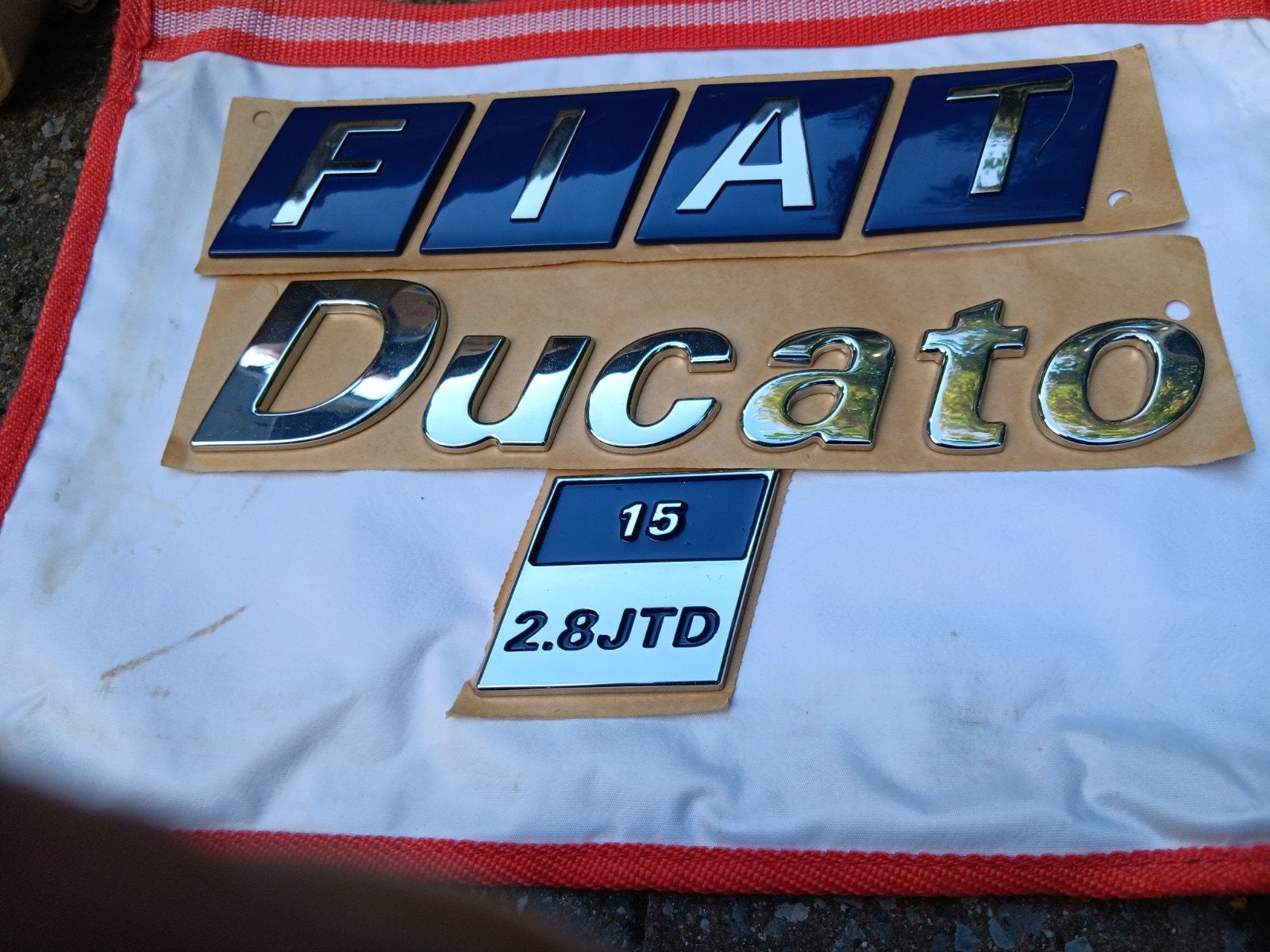 Logo fiat, Ophalen of Verzenden