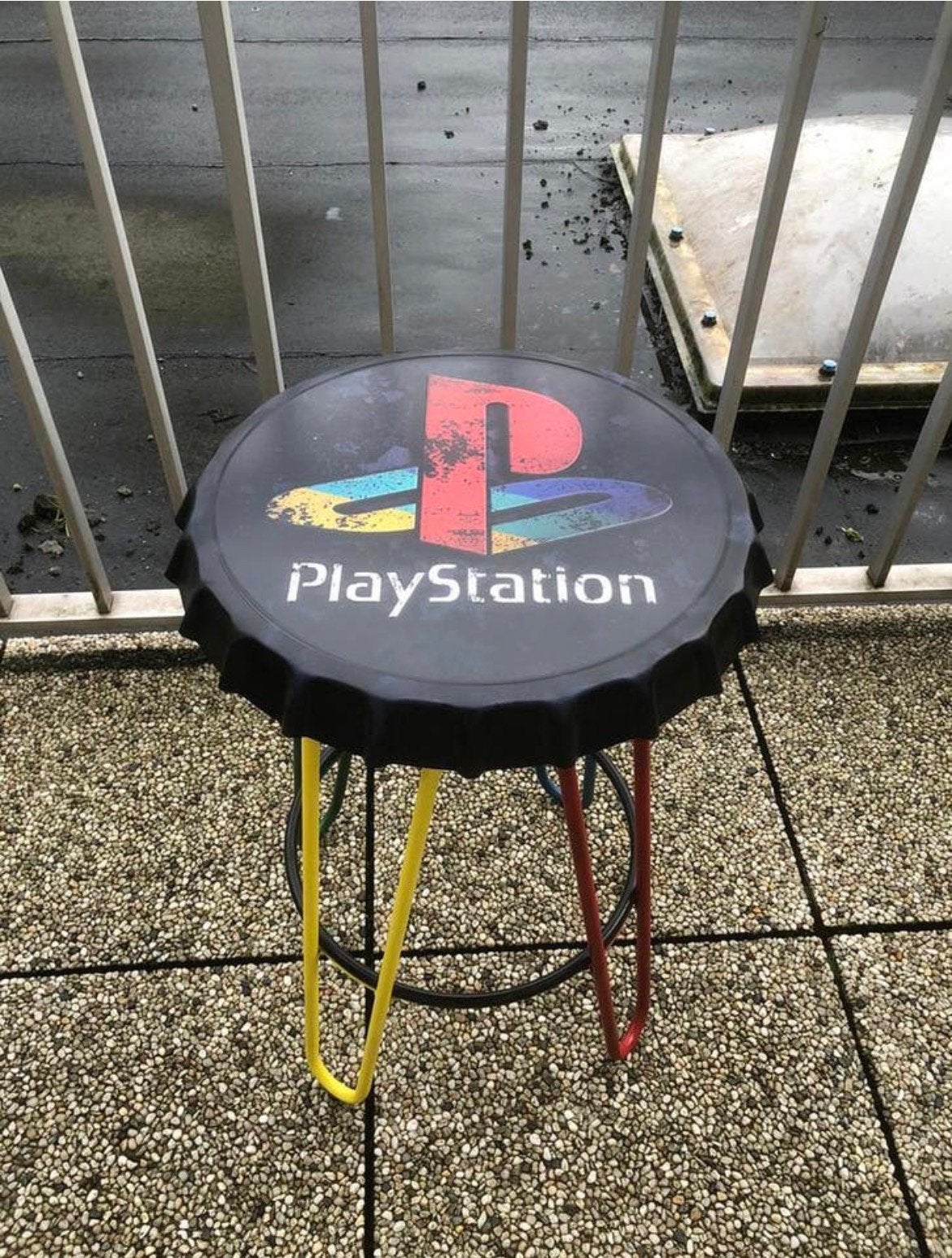 Tabouret de bar PlayStation, Enlèvement, Comme neuf