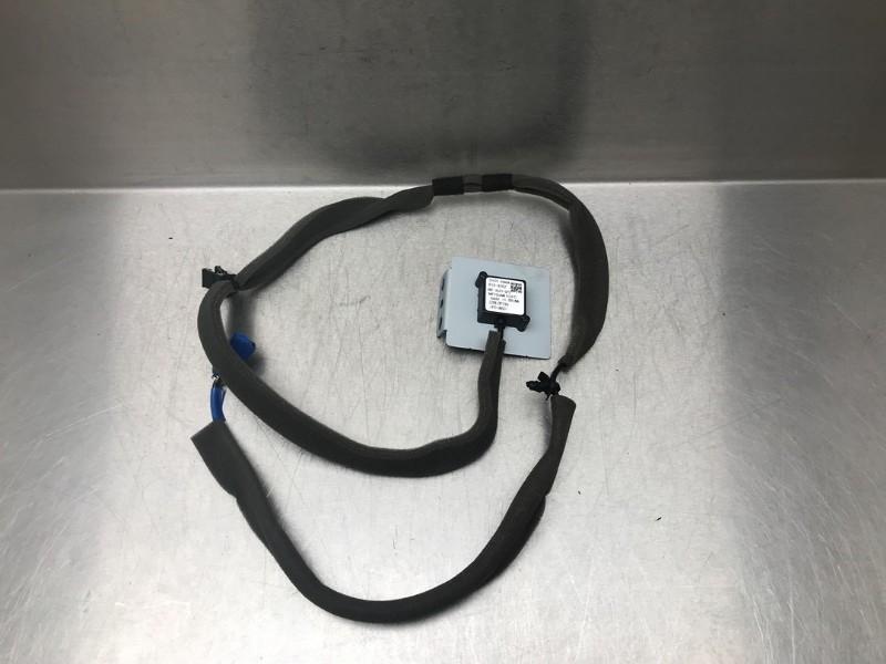 ANTENNE GPS Nissan X-Trail (T32) (|259754BA0A|), Dhr. M. Roggen, Stadsweg 37 37
9917 PV  WIRDUM GR., NL, Nissan, Utilisé