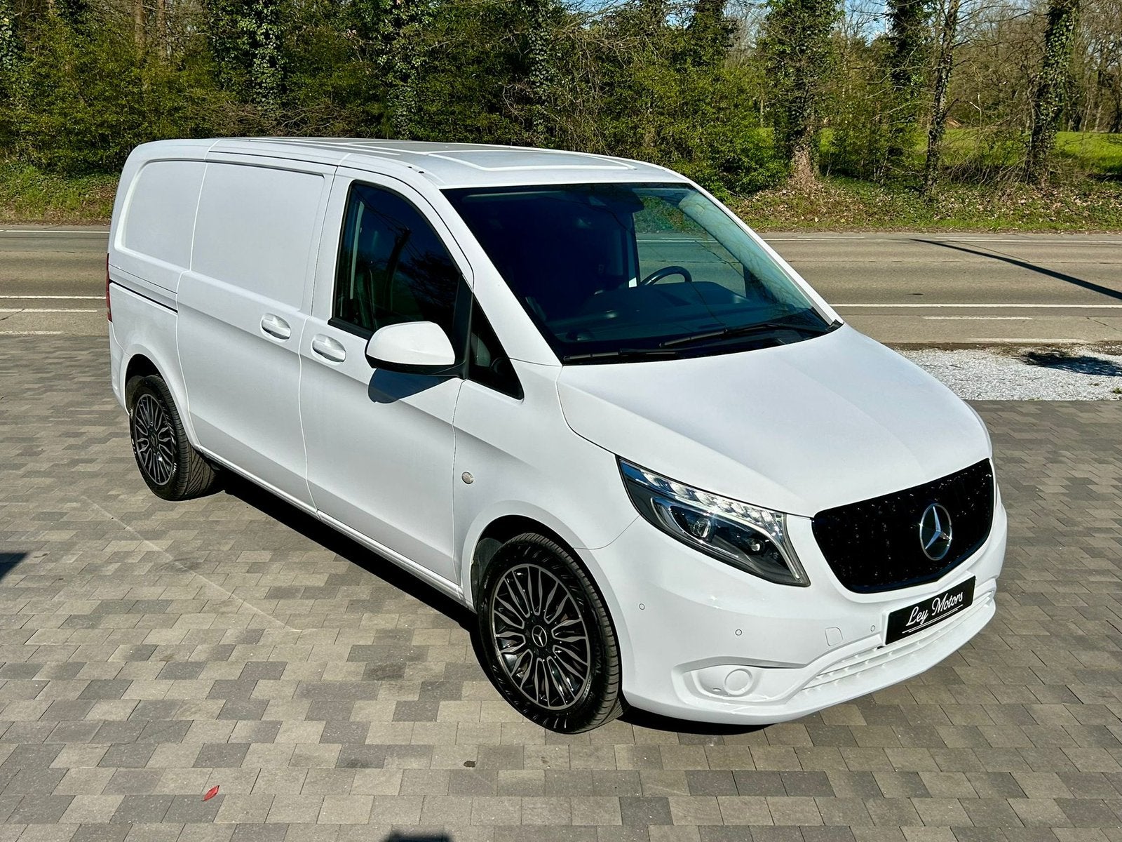 AUTOMAAT | MERCEDES VITO | FULL OPTIE, Auto's, Automaat, Bedrijf, Diesel, https://public.car-pass.be/vhr/b3671eb7-c245-4cc7-9e8a-dbf19d6f8f53