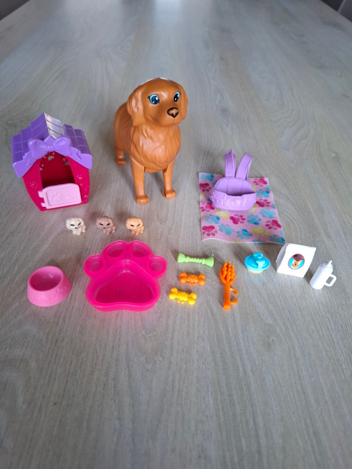 Honden Speelset met Hondenhok en Puppy's, Ophalen of Verzenden, Zo goed als nieuw, Barbie