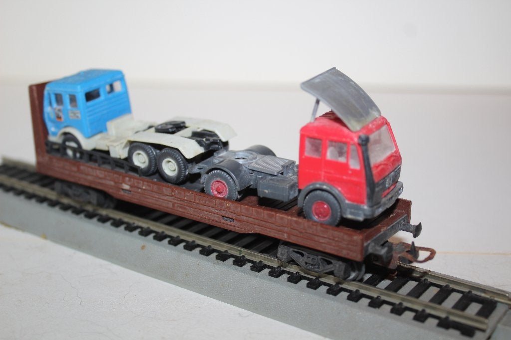 lima ho wagon double essieux + 2 truck's mercedes, Enlèvement ou Envoi, Wagon, Lima, Courant continu