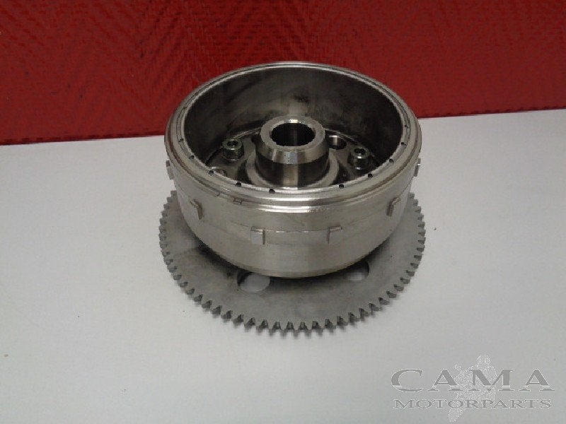VOLANT MOTEUR Yamaha MT 03 2006-2013 (MT03 MT-03), Dhr. S. di Majo, Utilisé, Info@cama-motorparts.nl, P.J. Troelstraweg 8 8
3144 CX  MAASSLUIS, NL