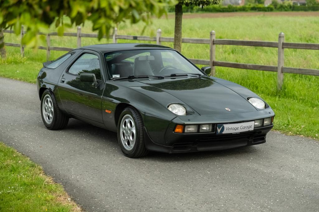 Porsche 928S - 1984 Oak Green Metallic, 4 zetels, Achterwielaandrijving, Leder en Stof, Bedrijf