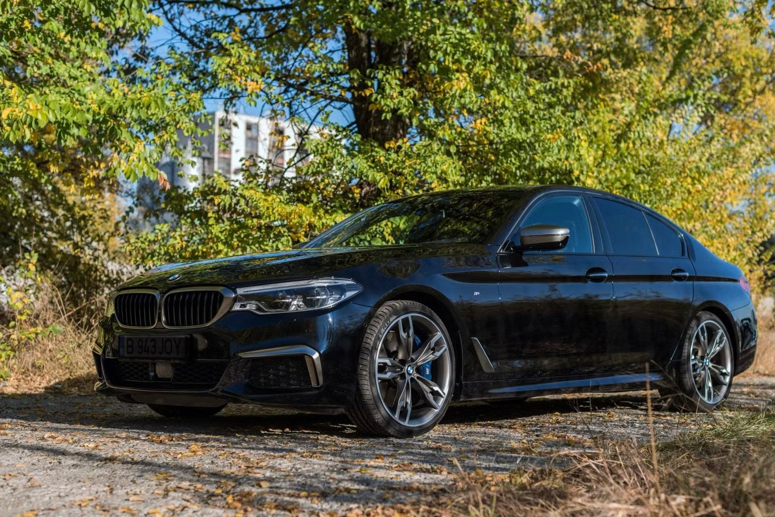 BMW M550d PERFORMANCE 400pk, Autos, BMW, Cuir, Noir, 6 cylindres, Particulier